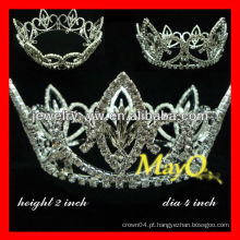 Rei do diamante da beleza e coroa da representação histórica da rainha para a venda